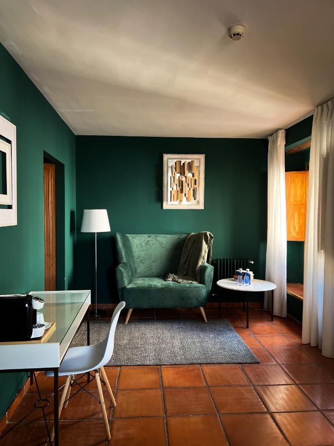 Aura Molina De Aragon Hotel Exterior photo